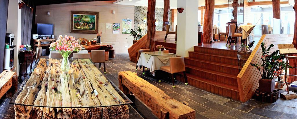 Spring Garden B&B Zsenaj Kültér fotó