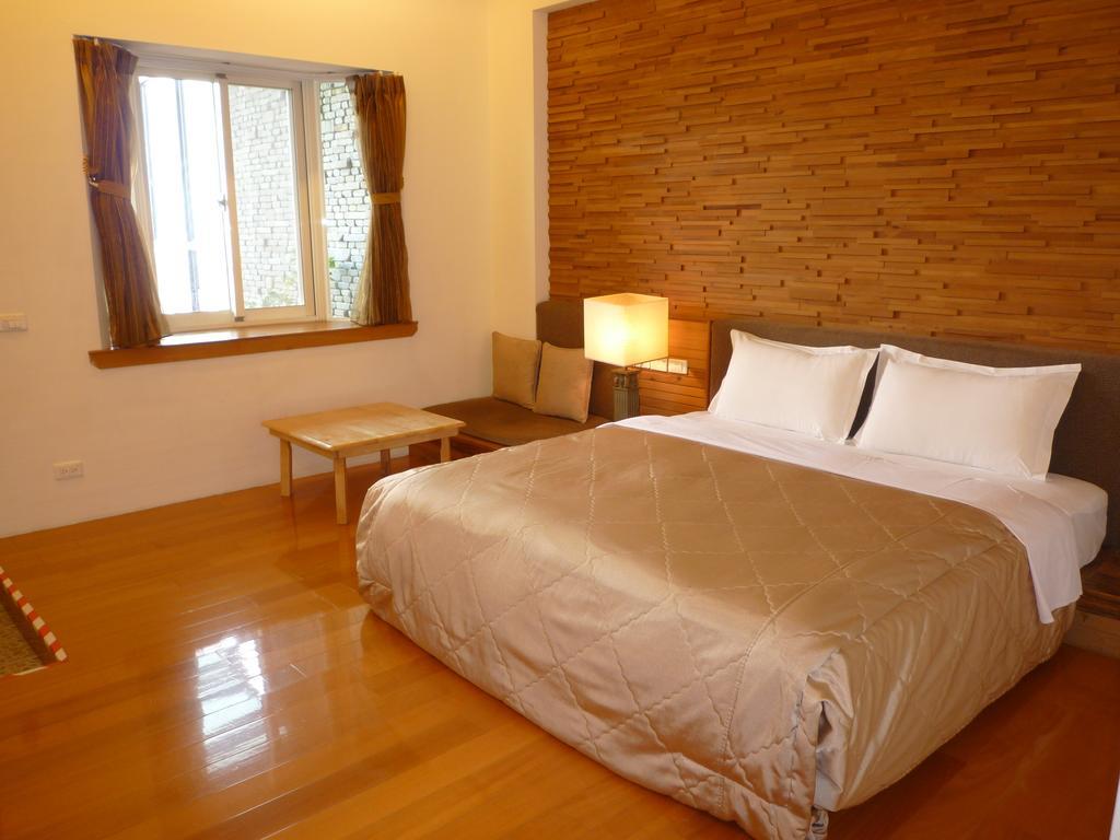 Spring Garden B&B Zsenaj Kültér fotó